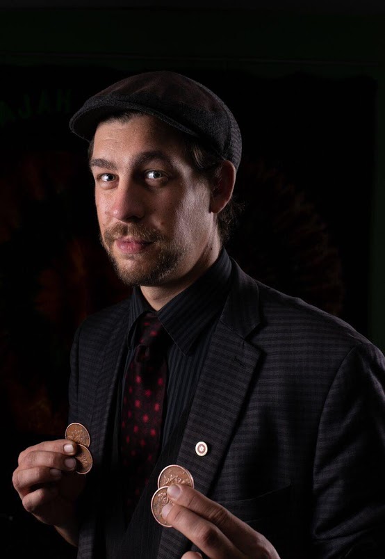 ADMC 2025 featured magician Michael Eaton